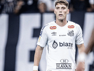 Rollheiser em ação pelo Santos 