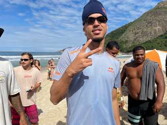L7nnon esteve na manhã deste domingo, 13, na Prainha, zona oeste do Rio, para acompanhar o ‘final day’ da WSL Layback