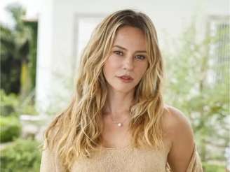 Paolla Oliveira interpretando Heleninha Roitman em Vale Tudo - Foto: Divulgação/Globo