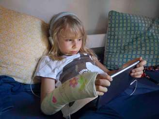 Cientistas alertam para falta de evidências científicas sólidas sobre os supostos malefícios do uso de telas