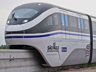 BYD assume obra da Linha 17-Ouro em SP e promete iniciar operação do monotrilho em março de 2026, com todos os trens em funcionamento até setembro