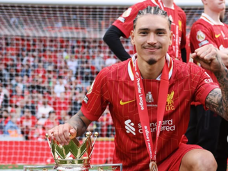 Darwin Núñez, do Liverpool, está cotado para assinar com o Napoli (Foto: Reprodução/Liverpool)