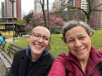 Helena Colino descobriu câncer de mama enquanto acompanhava o tratamento da mãe
