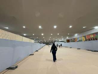 A três dias da COP30, pavilhões da Zona Azul seguem em obras e proporcionam Cúpula do Clima, com lideranças globais, com "jeitinho brasileiro"