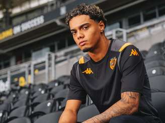 João Mendes, 20, é filho do craque Ronaldinho Gaúcho