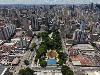 Bom desempenho do setor de serviços impulsionou aumento de participação das capitais no PIB em 2023; São Paulo teve o maior ganho de participação