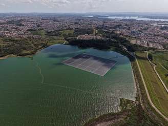 Imagem aérea da Represa Billings, na zona sul de São Paulo