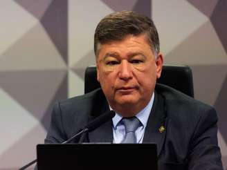 Viana, que tem boa relação com Mendonça, tem esperança que ele acatará mandado de segurança