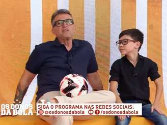 Bernardo, Mini Craque Neto, participou do programa Os Donos da Bola, da Band, com o apresentador
