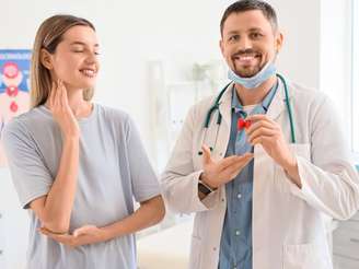 A análise clínica individualizada é essencial para um diagnóstico preciso e um tratamento adequado de problemas na tireoide