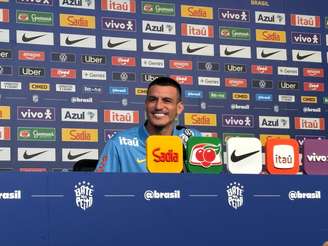 Ibañez em coletiva de imprensa da Seleção Brasileira na Copa do Mundo 2026
