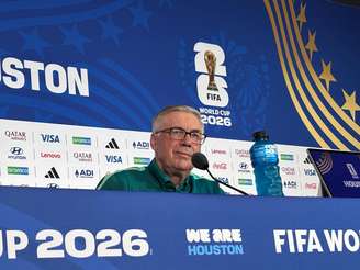 Carlo Ancelotti durante entrevista coletiva na véspera de Brasil x Japão pela Copa do Mundo