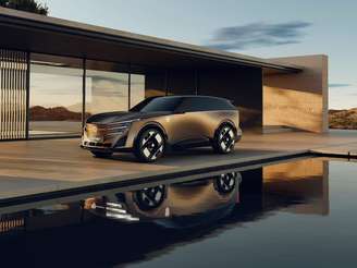 Peugeot Concept 8