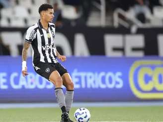Volante Newton do Botafogo 