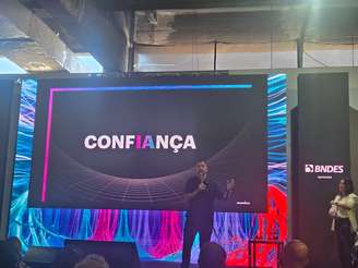 Eco Moliterno, chief creative officer na Accentura, falou sobre IA na robótica no Rio Innovation Week 2026