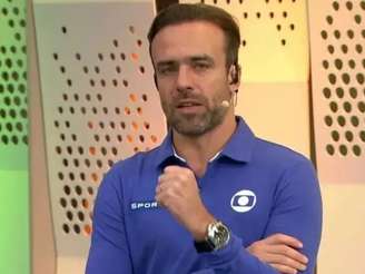 Roger Flores como comentarista da TV Globo (Foto: Reprodução)