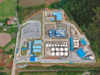 Vista aérea da usina de biodiesel da Biopower em Mafra, Santa Catarina, onde a JBS usa resíduos animais e óleo de cozinha usado para produzir biodiesel.