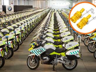 Motos