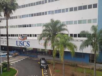 Universidade fechada sem informação sobre a prorrogação