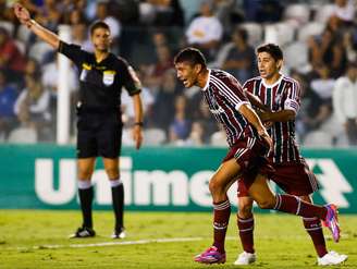 <p>Fluminense e Santos se enfrentaram na Vila Belmiro, nesta quarta-feira, e fizeram um jogo animado, que só foi decidido no final: 1 a 0 para o Flu com gol de Edson.</p>