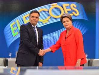 <p>Dilma e Aécio não devem ser alvos da Operação Lava Jato</p>