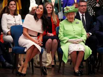 Rainha Elizabeth e Meghan Markle em Chester, no Reino Unido 14/06/2018 REUTERS/Phil Noble