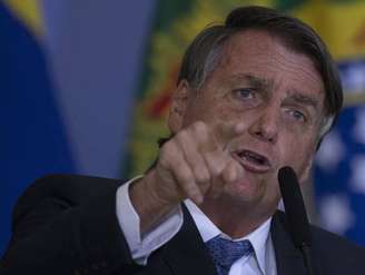 Bolsonaro atacou urnas eleitorais para embaixadores em evento em Brasília