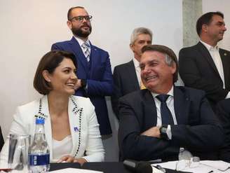 Michelle e Bolsonaro durante reunião do PL nesta quinta-feira, 6, em Brasília