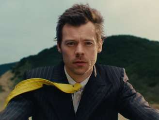 Crédito: Reprodução/clipe American Girl