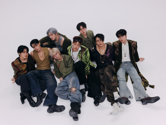(Foto: Twitter @ATEEZofficial)