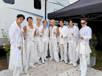 (Foto: Twitter @ATEEZofficial)