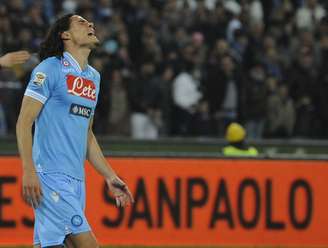 <p>Destaque do Napoli, uruguaio Cavani não conseguiu levar o time à vitória sobre a Juventus</p>