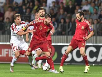 Espanha não jogou bem contra a Bielorrúsia e só venceu por 1 a 0