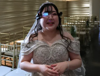 Mulher japonesa casou-se com personagem criado a partir do ChatGPT