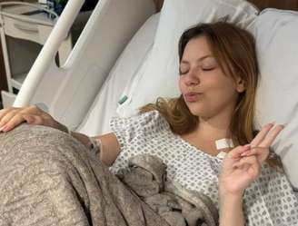 Bruna Furlan detalhou etapas do preparo para o tratamento oncológico nas redes sociais