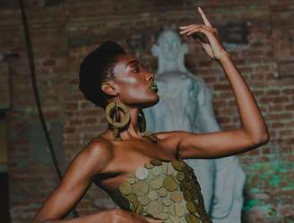 Desfile de Jay Boggo com looks de MDF 