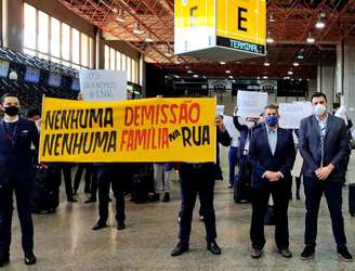 Em agosto, funcionários da Latam protestaram no aeroporto de Guarulhos contra as demissões