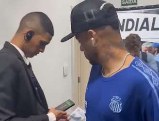 Segurança checou credencial do craque antes da reestreia