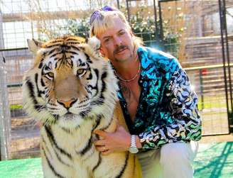 Joe Exotic ficou famoso na série documental A Máfia dos Tigres