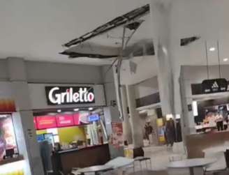 Teto desabou após fortes ventos e chuva na Grande São Paulo