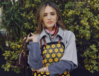 Isabelle Drummond na Semana de Moda de Paris