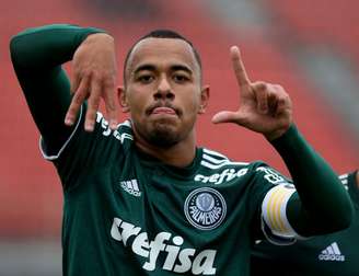 O jogador foi revelado nas categorias de base do Palmeiras e estava disputando o Sul-Americano sub-20 com a Seleção Brasileira, no Chile- Divulgação/Agência Palmeiras