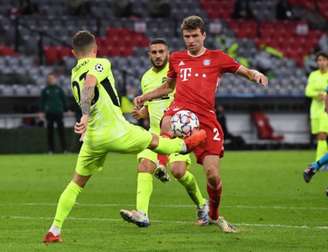 No primeiro jogo, Bayern aplicou goleada impiedosa sobre o time de Simeone (AFP)