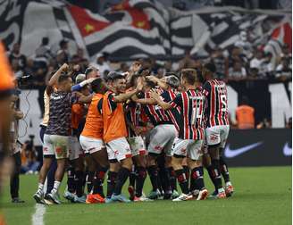 O São Paulo venceu o Corinthians por 2 a 1 na Neo Química Arena e quebrou o tabu de nunca ter vencido na casa do rival. (Rubens Chiri/Saopaulofc)