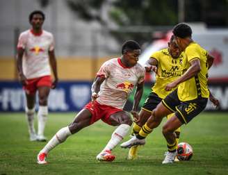 Henry Mosquera, jogador do Red Bull Bragantino. 
