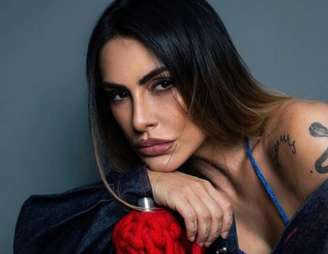 Cleo se casou em uma cerimônia no candomblé em julho