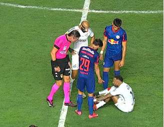 Neymar marcou um dos gols do Peixe na vitória contra o Bragantino.