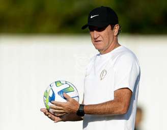 Cuca deixou o comando do Corinthians após grande pressão da torcida (Foto: Rodrigo Coca / Agência Corinthians)