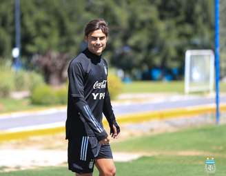 Paulo Dybala pode atuar no futebol sul-americano após a Copa do Mundo.