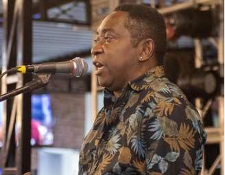 Totonho, do Grupo Raça, morre aos 69 anos.